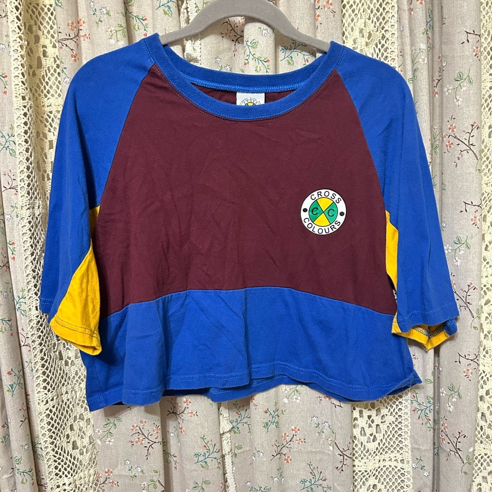 2/$28 Vintage Y2K Cross Colours Crop Top Raglan‎ Tee Size M